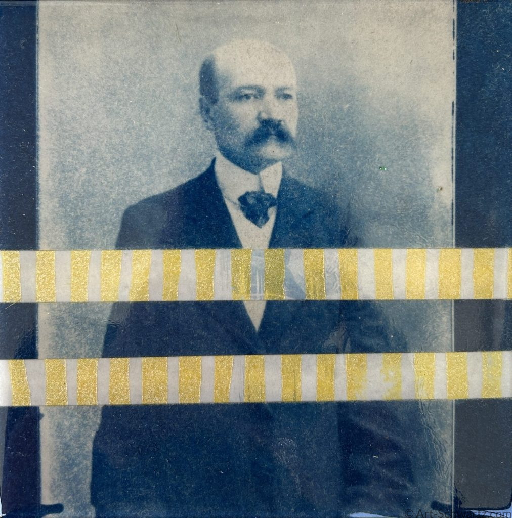 Thekla Schwartz, Histoire I, cyanotype, 15 x 15 cm